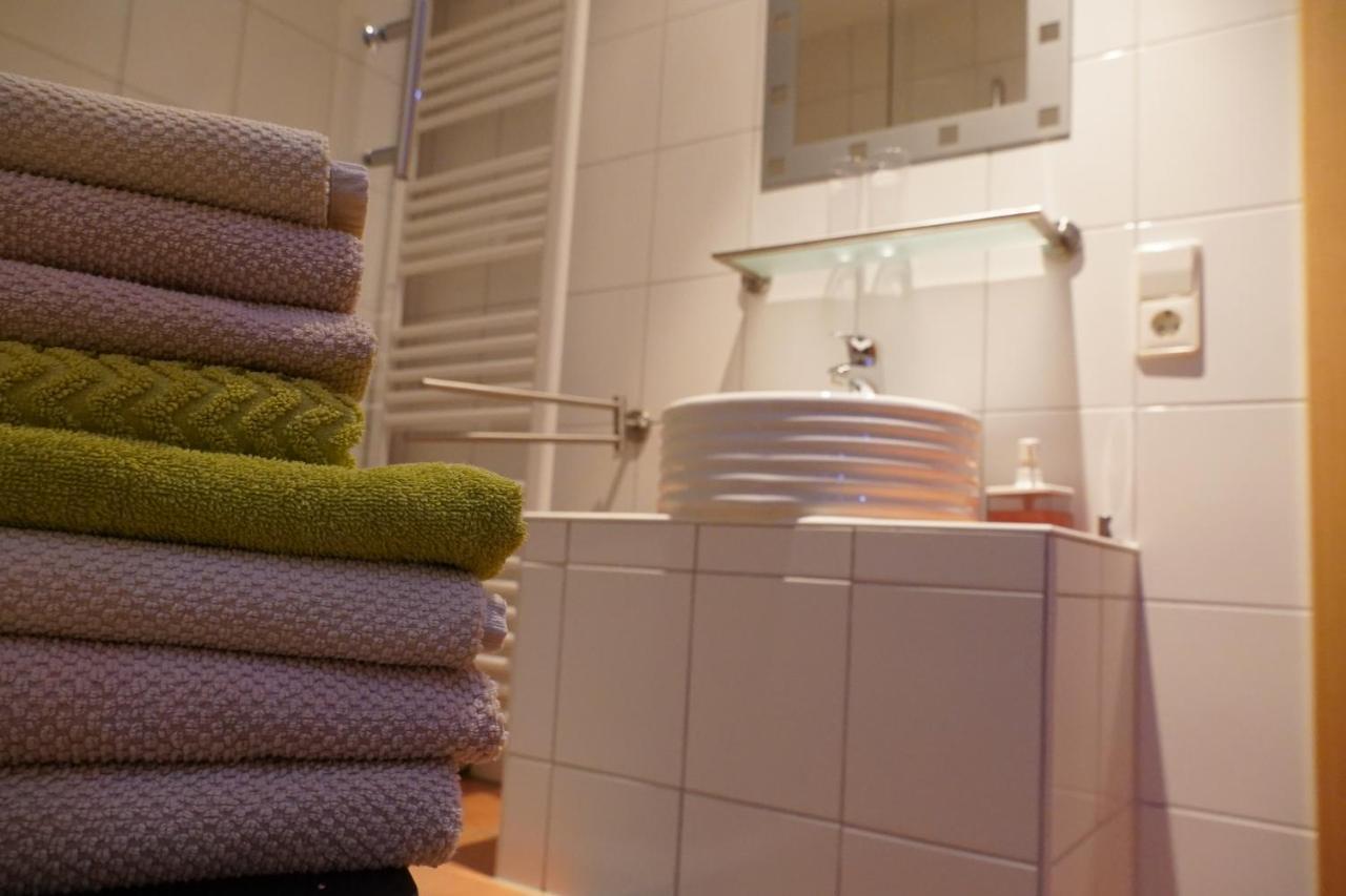 Hirschen Apartments Reute  エクステリア 写真