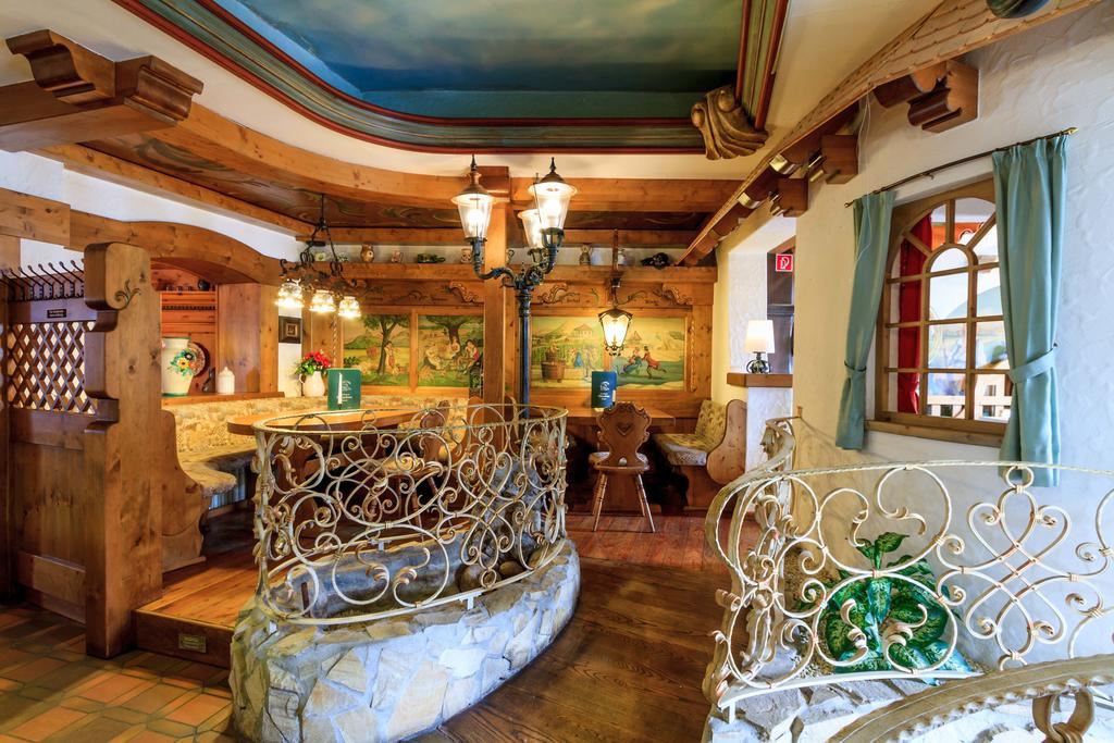 Hirschen Apartments Reute  部屋 写真